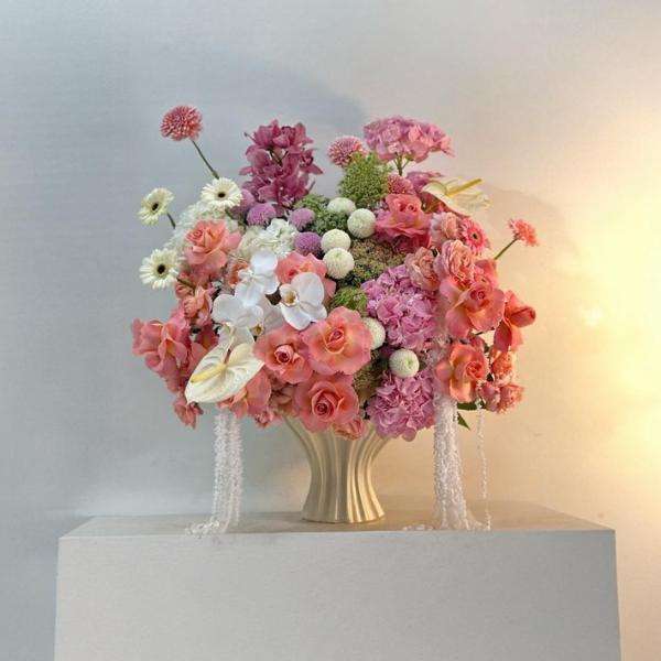 FLOWERS VASE