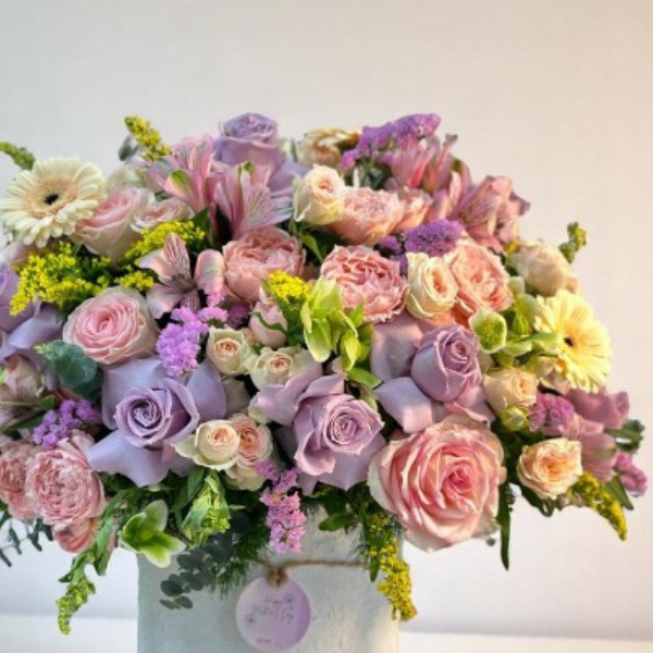 JENEEN FLOWERS FLOWERS VASE Purple vase